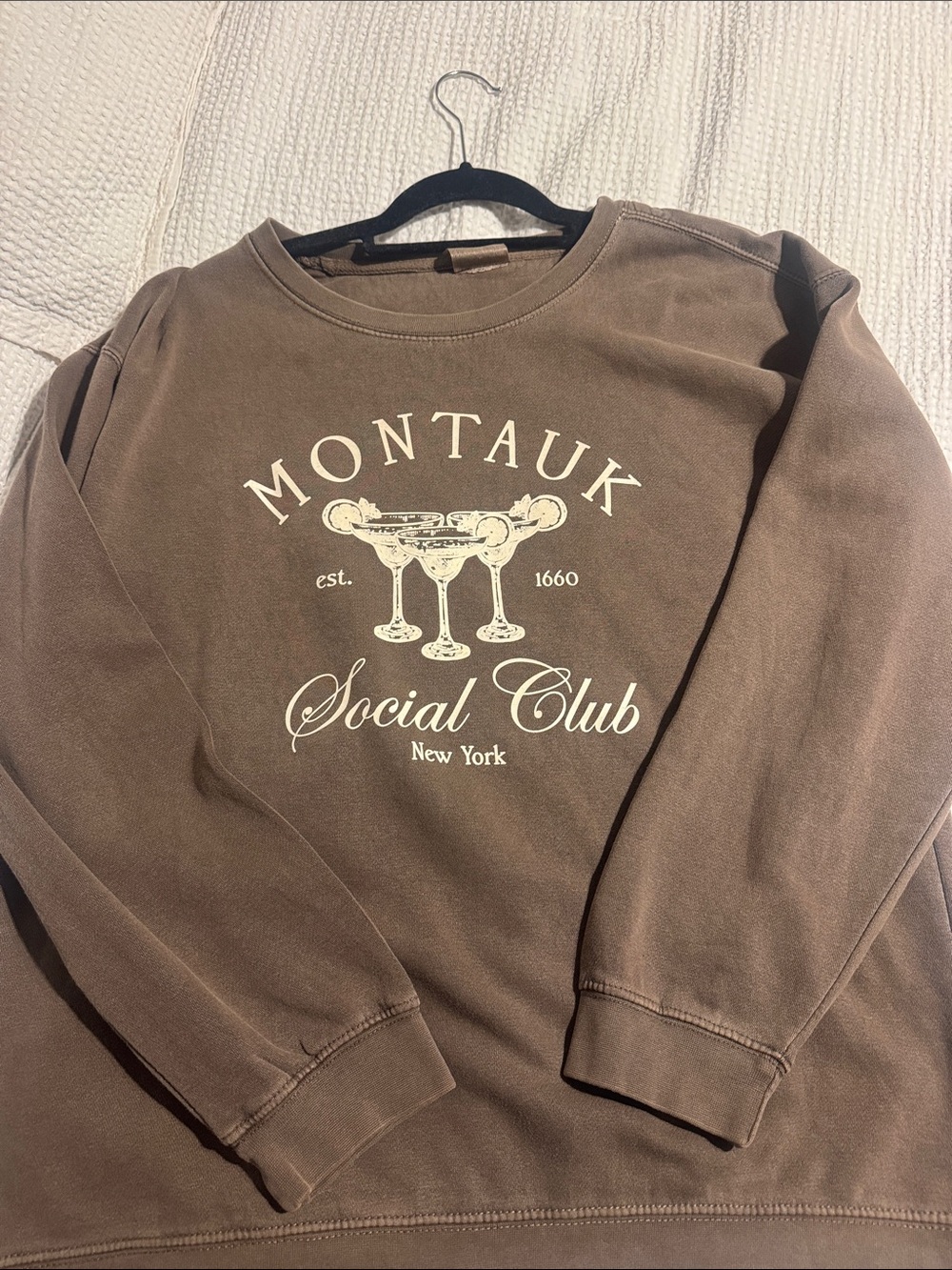 Ocean Drive Brown Crewneck with Cream Montauk Graphic